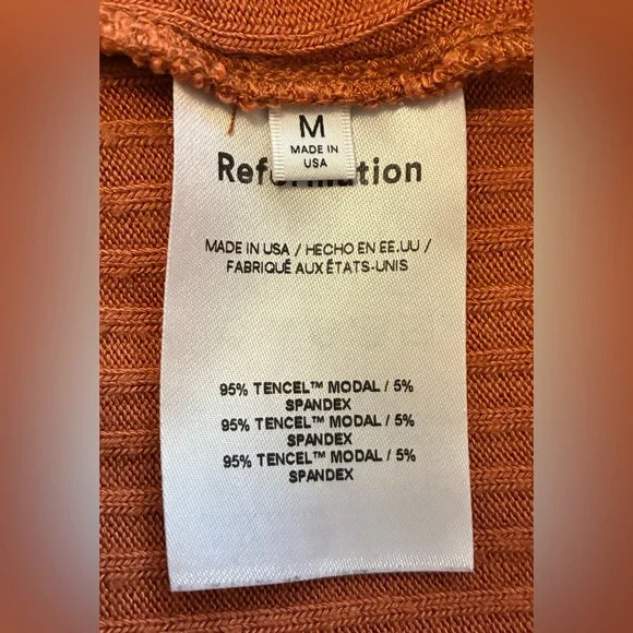 Reformation Wrap Top - Picture 4 of 4